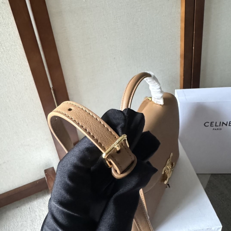 Ce1i*e kelly bags